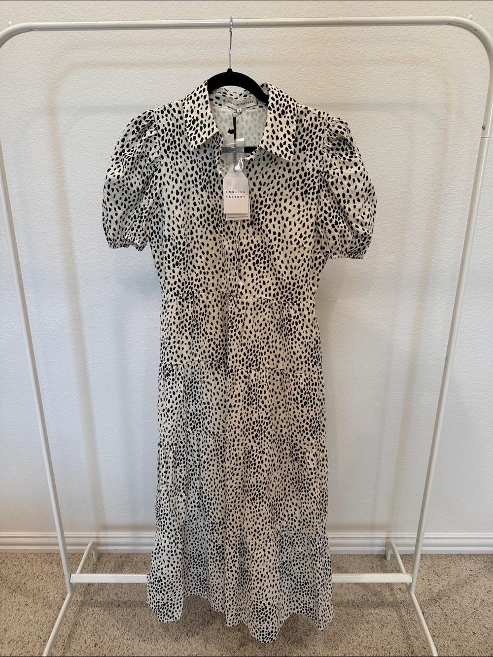 Button-Front Puff Sleeve Midi Dress in Black and White Print